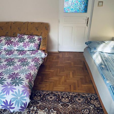 Toerpi Apartman Halmaj Dış mekan fotoğraf